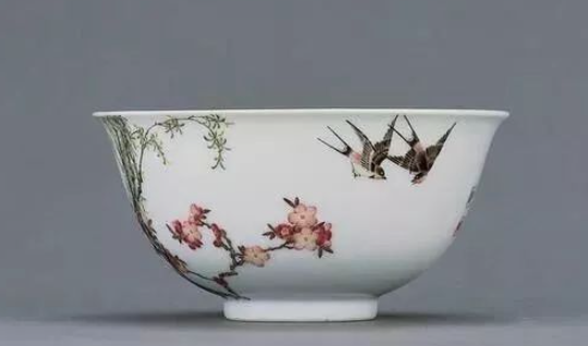 The Most Expensive Porcelain In The World
